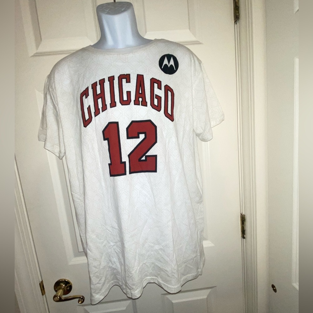 Chicago Bulls SGA DOSUNMU player tee. New